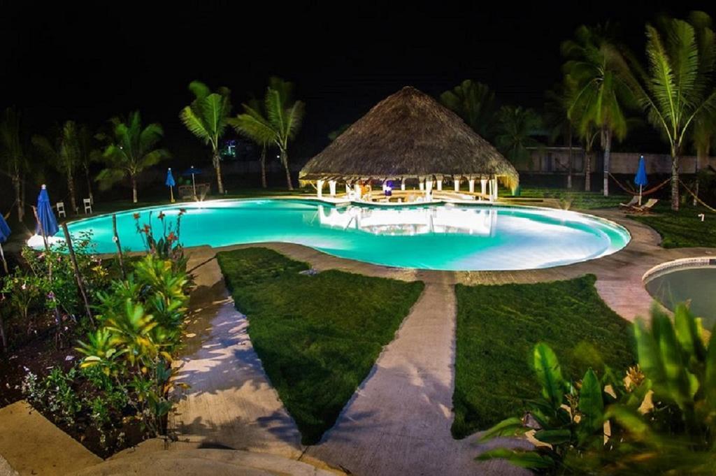 Hotel Cafe Del Sol Monterrico Bagian luar foto