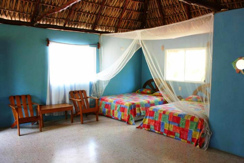 Hotel Cafe Del Sol Monterrico Ruang foto