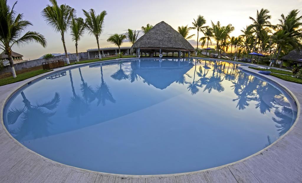 Hotel Cafe Del Sol Monterrico Bagian luar foto