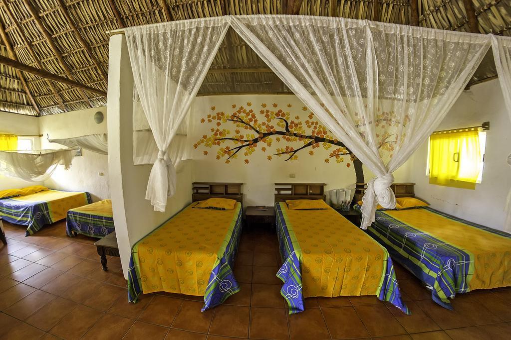 Hotel Cafe Del Sol Monterrico Bagian luar foto